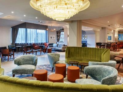 lobby - hotel doubletree by hilton london elstree - elstree, united kingdom
