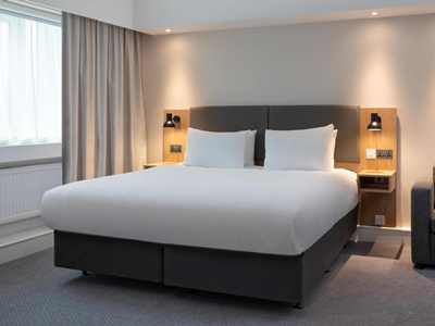 bedroom 1 - hotel holiday inn bolton centre - bolton, united kingdom