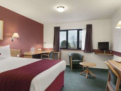bedroom - hotel days inn by wyndham abington m74 - abington, united kingdom