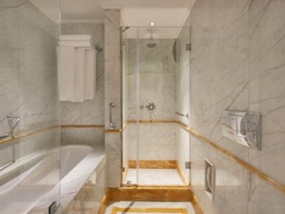 bathroom - hotel king george - athens, greece