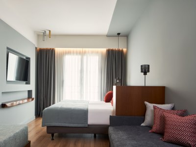 bedroom 5 - hotel achilleas - athens, greece