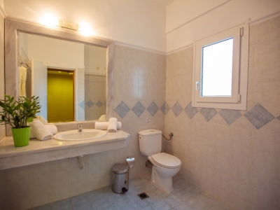 bathroom - hotel marina - athens, greece