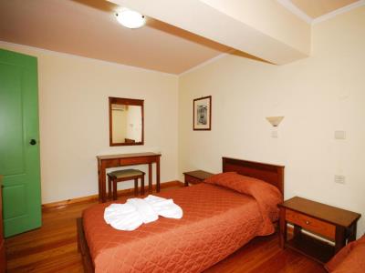 bedroom 1 - hotel aloni suites - chania, greece