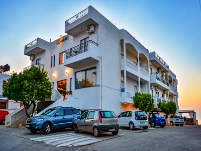 exterior view - hotel alexis - chania, greece