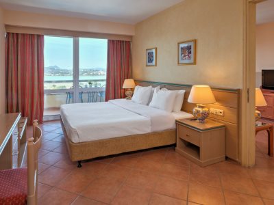 bedroom 1 - hotel divani corfu palace - corfu, greece