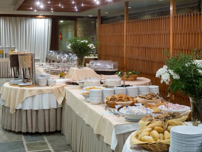 breakfast room - hotel amalia delphi - delphi, greece