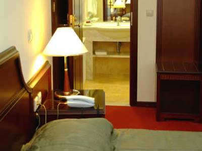 bedroom 2 - hotel apollonia - delphi, greece