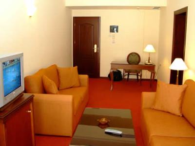 bedroom 3 - hotel apollonia - delphi, greece