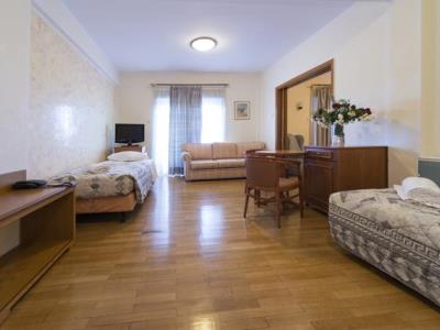 bedroom 7 - hotel delphi palace - delphi, greece