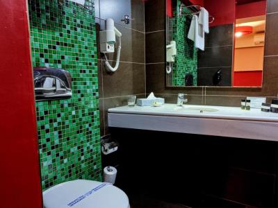 bathroom - hotel lato annexe boutique rooms - heraklion, greece