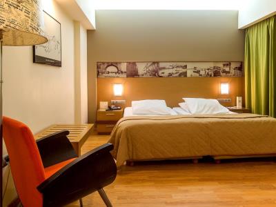 bedroom - hotel capsis astoria - heraklion, greece