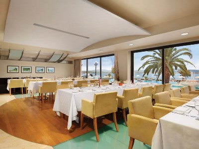 restaurant - hotel wyndham loutraki poseidon resort - loutraki, greece