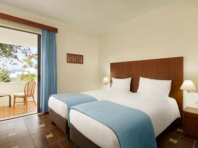 bedroom - hotel ramada loutraki poseidon resort - loutraki, greece