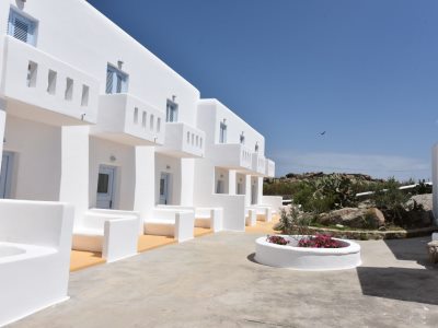 exterior view - hotel artemida's village - mykonos, greece