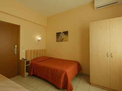 bedroom 3 - hotel park - nafplio, greece