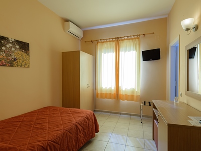 bedroom 2 - hotel park - nafplio, greece