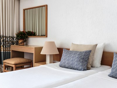 bedroom 1 - hotel amalia olympia - olympia, greece