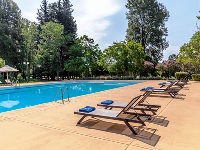 outdoor pool 1 - hotel amalia olympia - olympia, greece