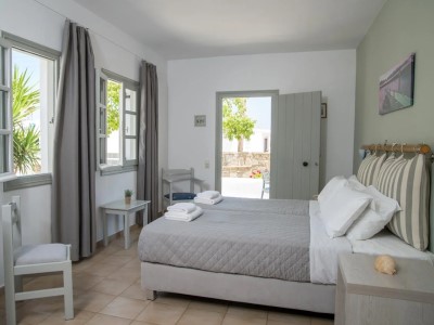 bedroom - hotel summer shades hotel - paros, greece