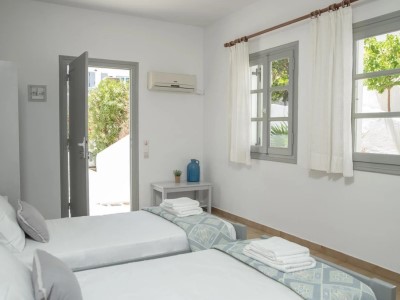 bedroom 1 - hotel summer shades hotel - paros, greece