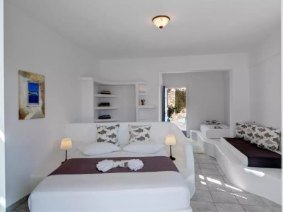 bedroom 3 - hotel aloni - paros, greece
