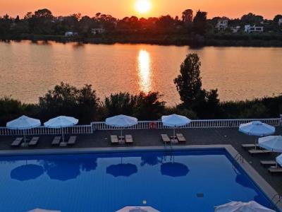 outdoor pool 4 - hotel amalia margarona royal - preveza, greece