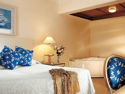 bedroom 1 - hotel grecotel marine palace and aqua park - rethymnon, greece