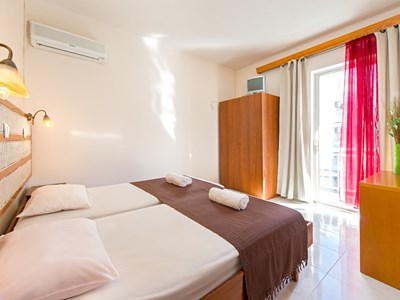 bedroom 1 - hotel venus - rhodes, greece