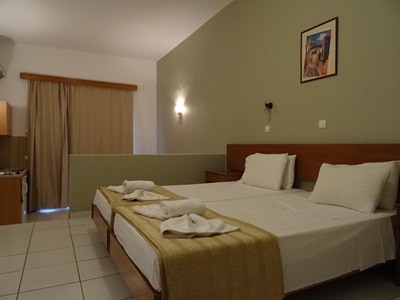 bedroom 4 - hotel bayside katsaras - rhodes, greece