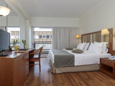 bedroom - hotel best western plaza - rhodes, greece