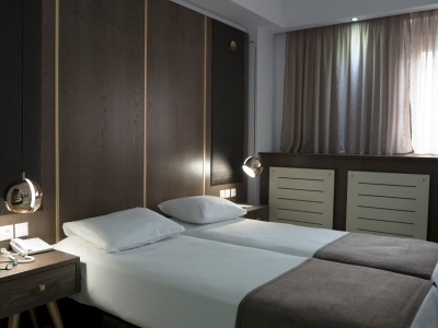 bedroom 7 - hotel capsis - thessaloniki, greece