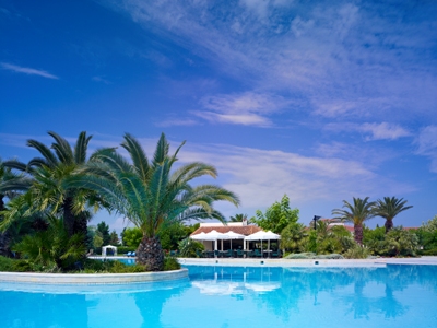 outdoor pool - hotel hyatt regency thessaloniki - thessaloniki, greece