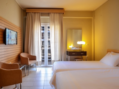 bedroom 4 - hotel astoria - thessaloniki, greece