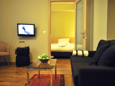 bedroom 6 - hotel astoria - thessaloniki, greece