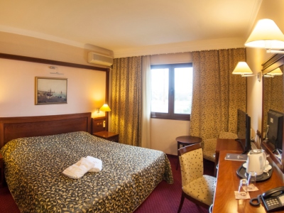 standard bedroom 1 - hotel avalon hotel thessaloniki - thessaloniki, greece