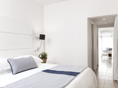 bedroom 7 - hotel aressana spa hotel and suites - santorini, greece