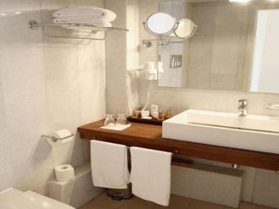 bathroom - hotel antinea suites and spa - santorini, greece