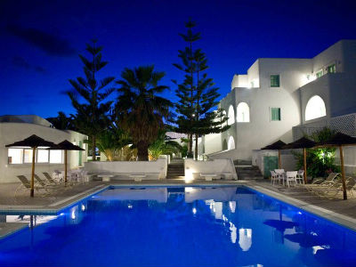 outdoor pool - hotel daedalus - santorini, greece