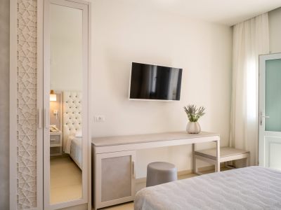bedroom 2 - hotel el greco - santorini, greece
