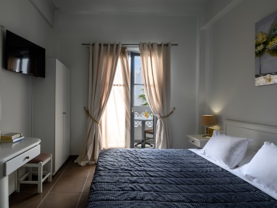bedroom 1 - hotel afroditi venus beach resort - santorini, greece
