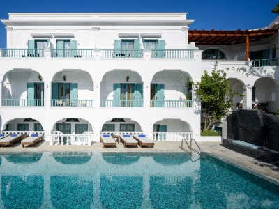 outdoor pool - hotel armonia - santorini, greece