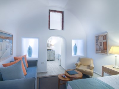 suite 5 - hotel aqua luxury suites - santorini, greece