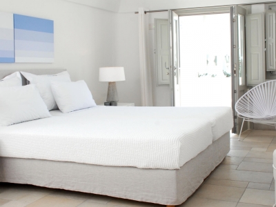 bedroom 2 - hotel aqua blue - santorini, greece