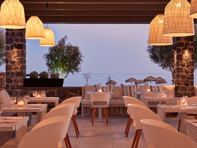restaurant 1 - hotel aqua blue - santorini, greece