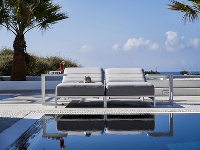 outdoor pool 5 - hotel petri suites - santorini, greece