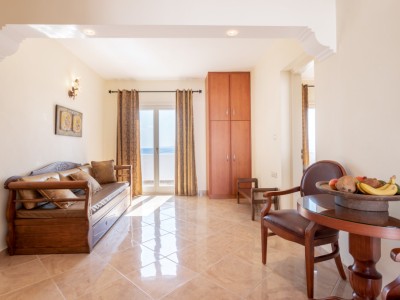 bedroom 3 - hotel ariadne - naxos, greece