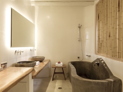 bathroom 3 - hotel naxian collection - naxos, greece