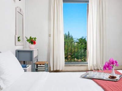 bedroom 1 - hotel galaxy villas - chersonisos, greece