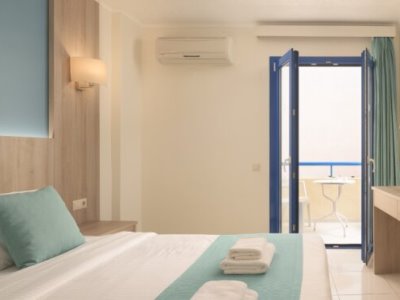 bedroom 1 - hotel central hersonissos - chersonisos, greece