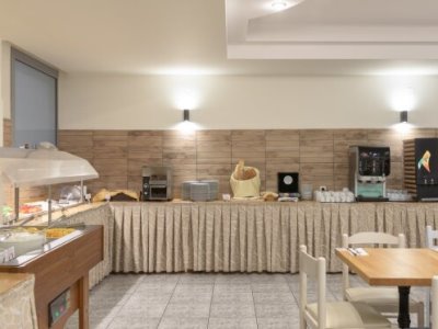 restaurant - hotel central hersonissos - chersonisos, greece